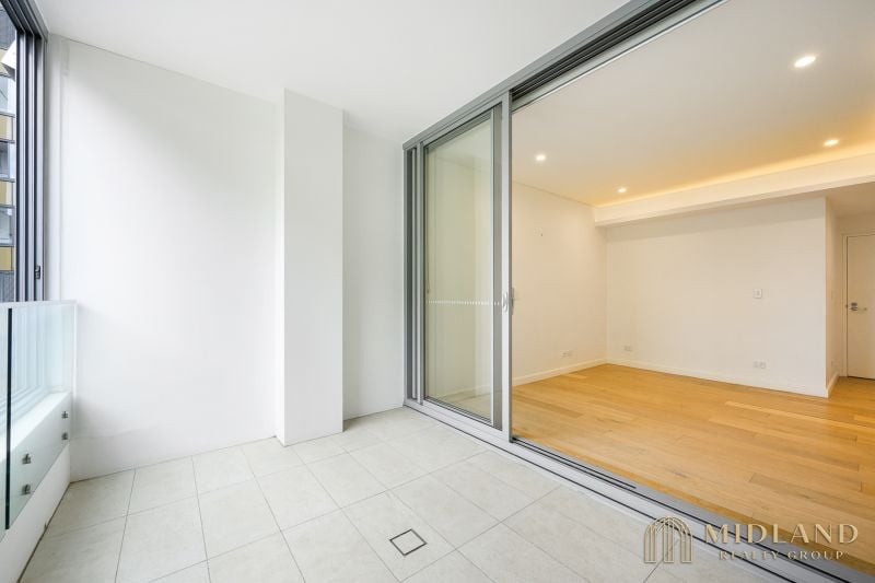 1003/231 Miller Street, North Sydney, North Sydney - Thumbnail 4