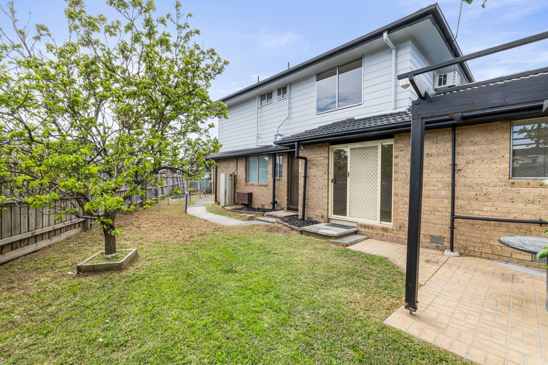 Perfect Family Haven In A Quiet Court Setting