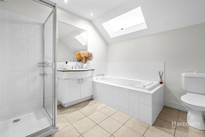 37 St Georges Avenue, Caroline Springs