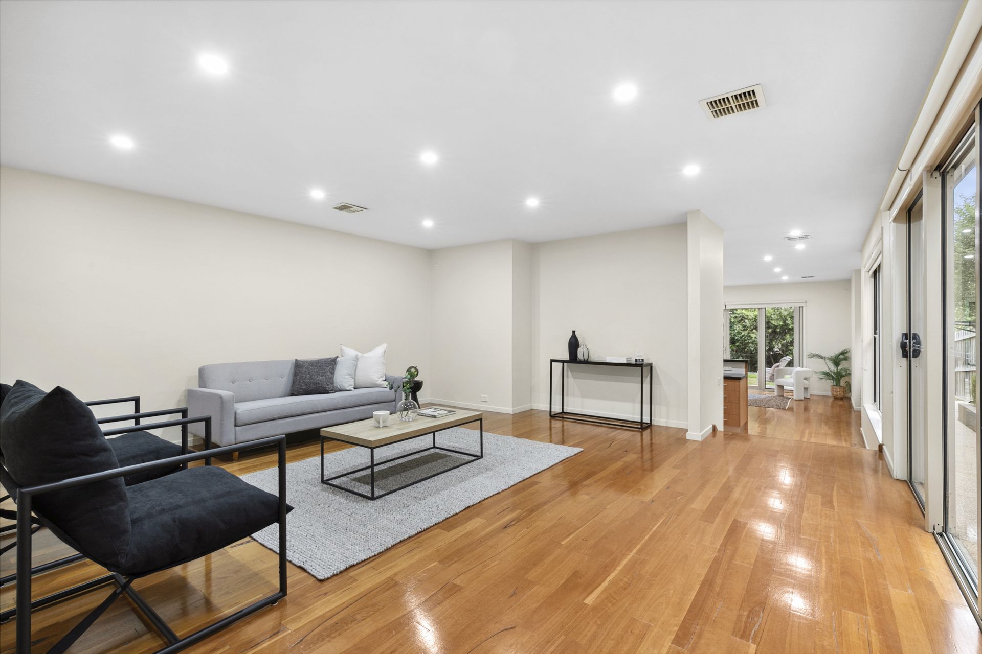 2/61 Austin Street, Newtown - Thumbnail 6
