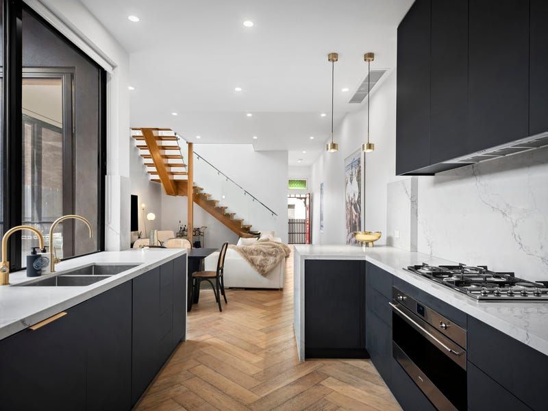 11 Myrtle Street, South Yarra, South Yarra - Thumbnail 3