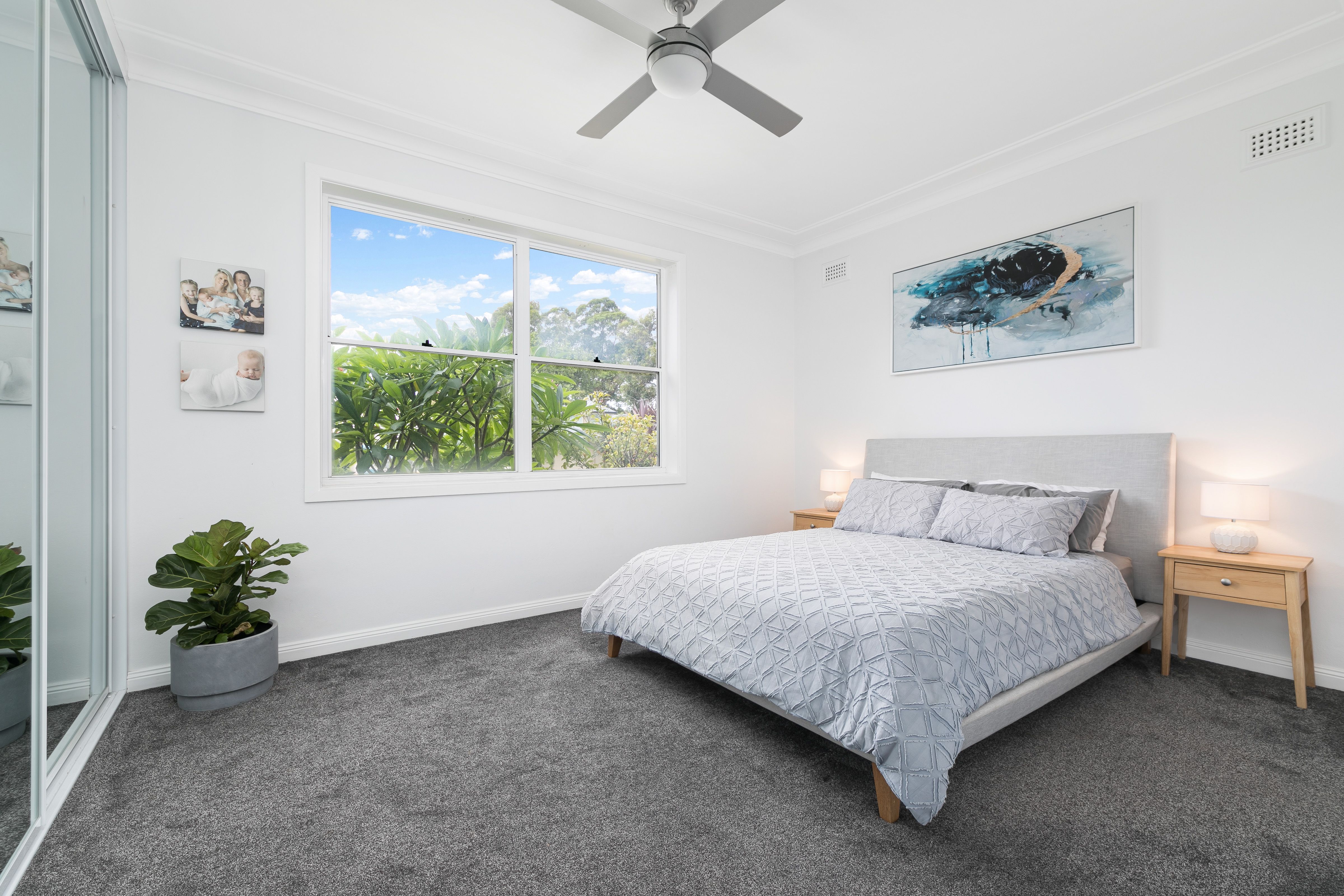 33 Carrington Avenue CARINGBAH 2229