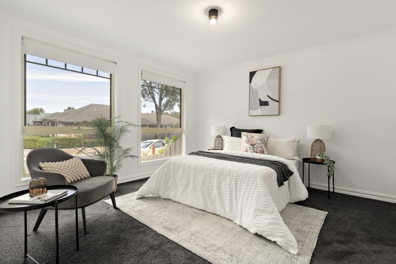 12 Bellbird Drive, Whittlesea