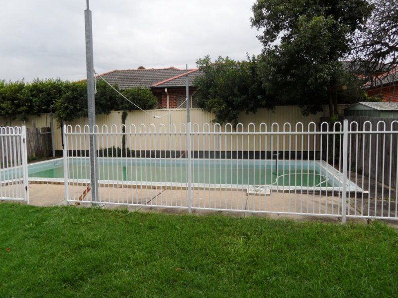 12 Meriel Street SANS SOUCI 2219