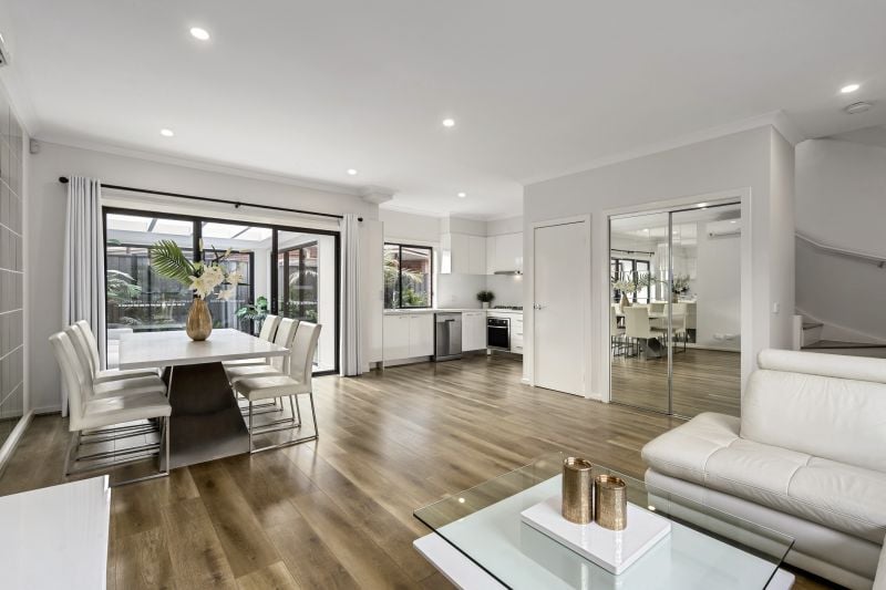 2/29 Newton Crescent, Lalor