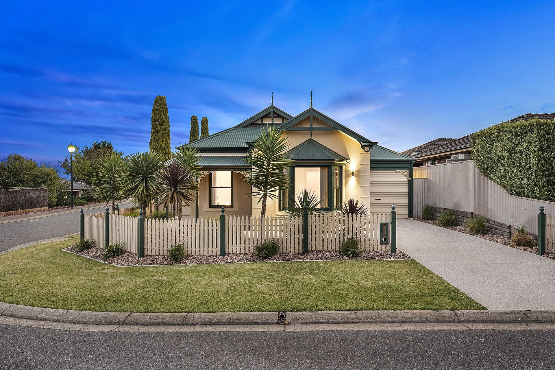 22 Brooklyn Chase Greenwith SA, Greenwith - Image 1