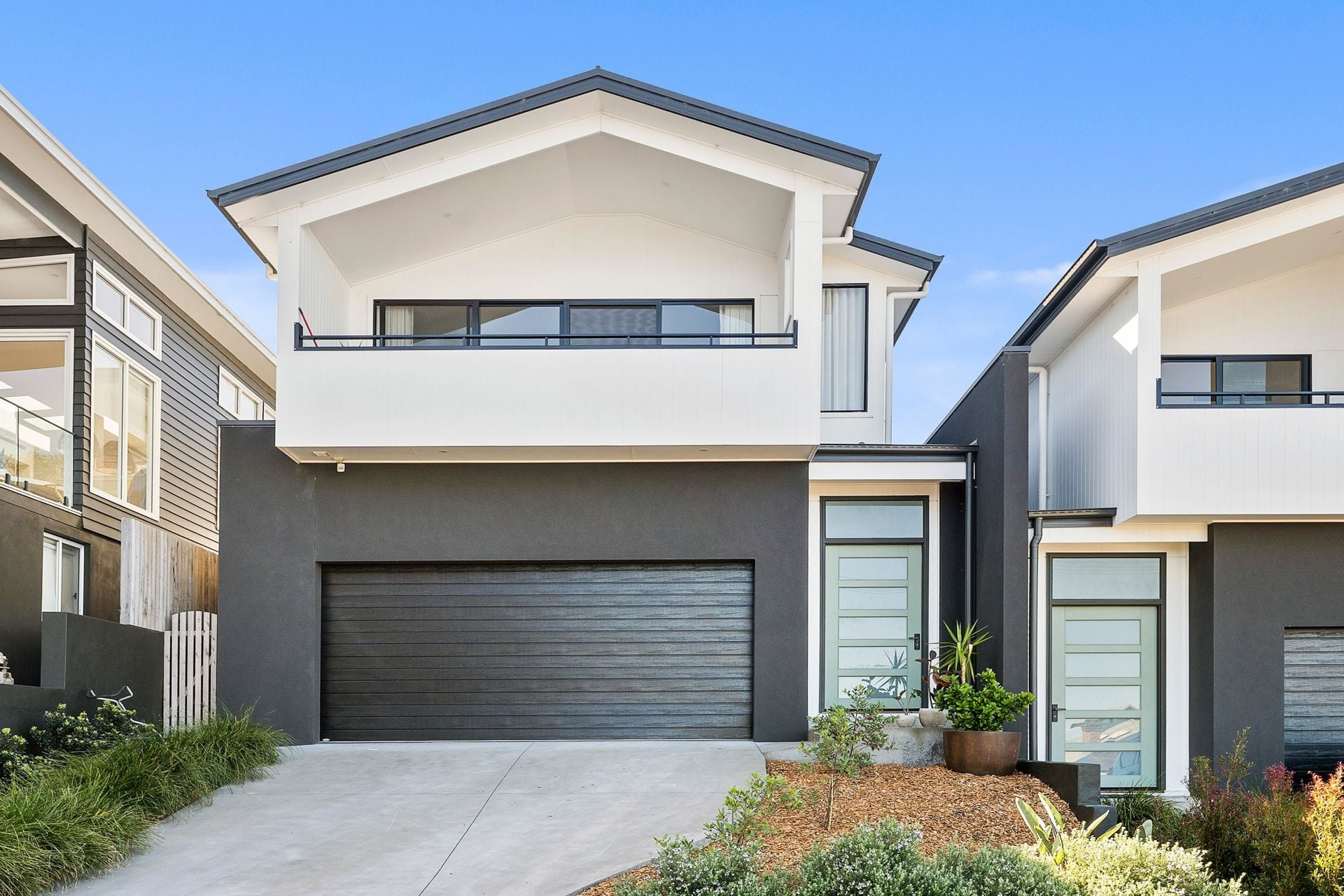 17B Seaview Terrace, Thirroul NSW