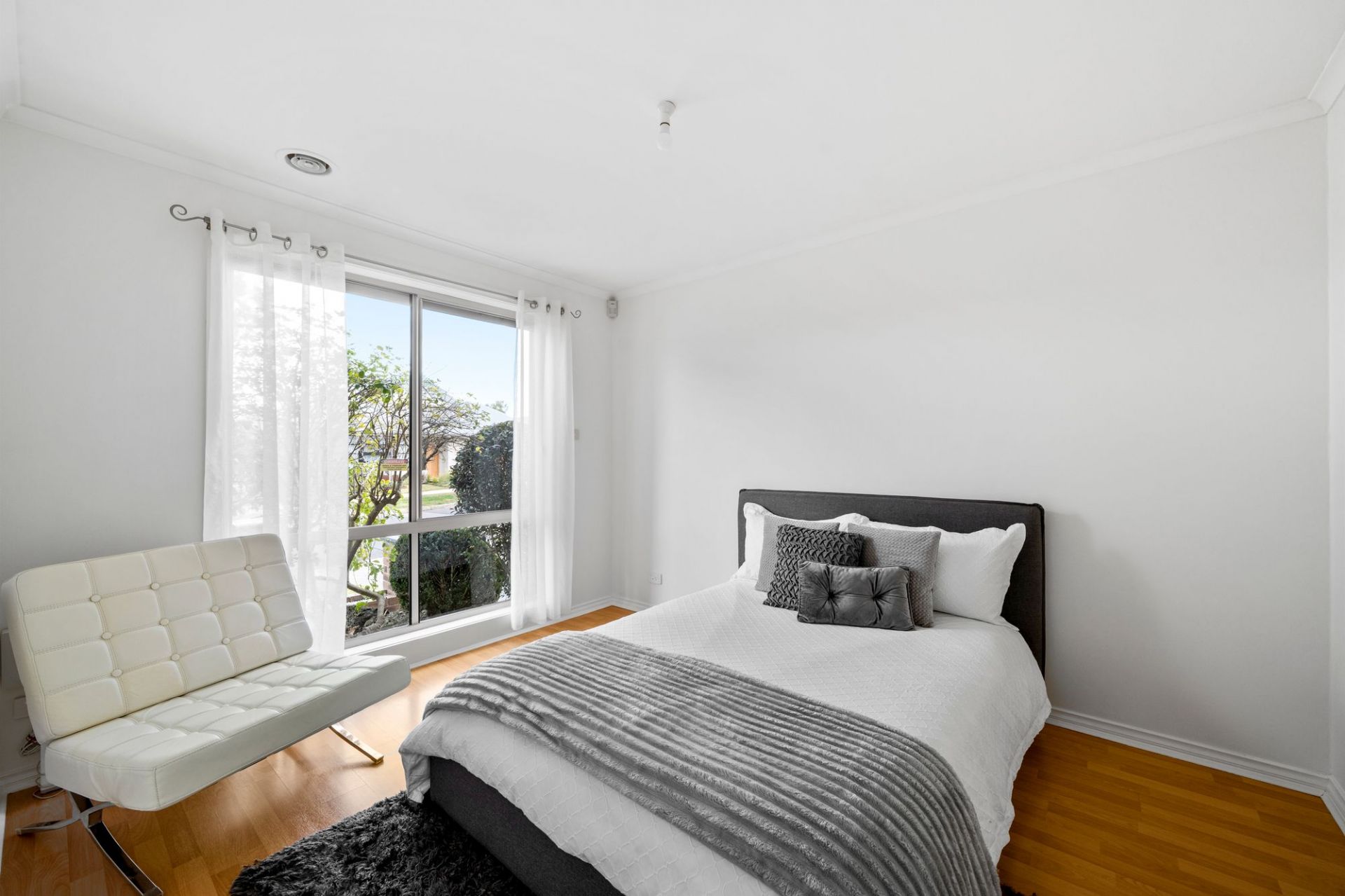 Freestanding, Low-Maintenance Living in a Prime Court Location