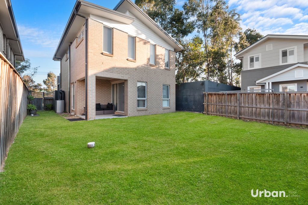 Colebee 5 Alderton Drive