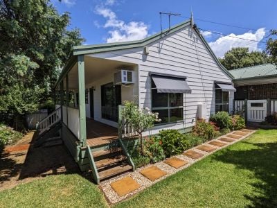 Buninyong 301A Simpson Street