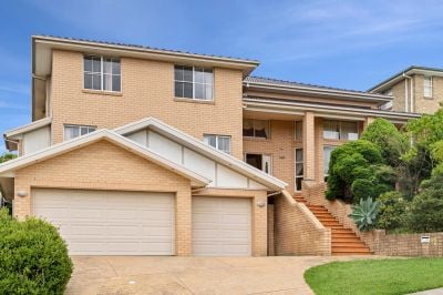 Frenchs Forest - 66 Corymbia Circuit