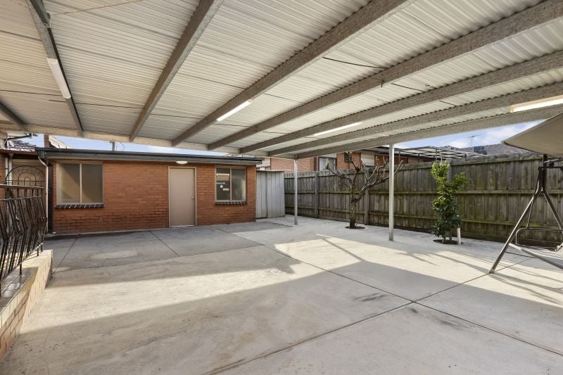 12 Karingal Way, Thomastown