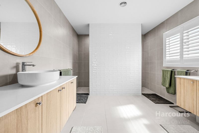 19 Warangal Way, Deanside