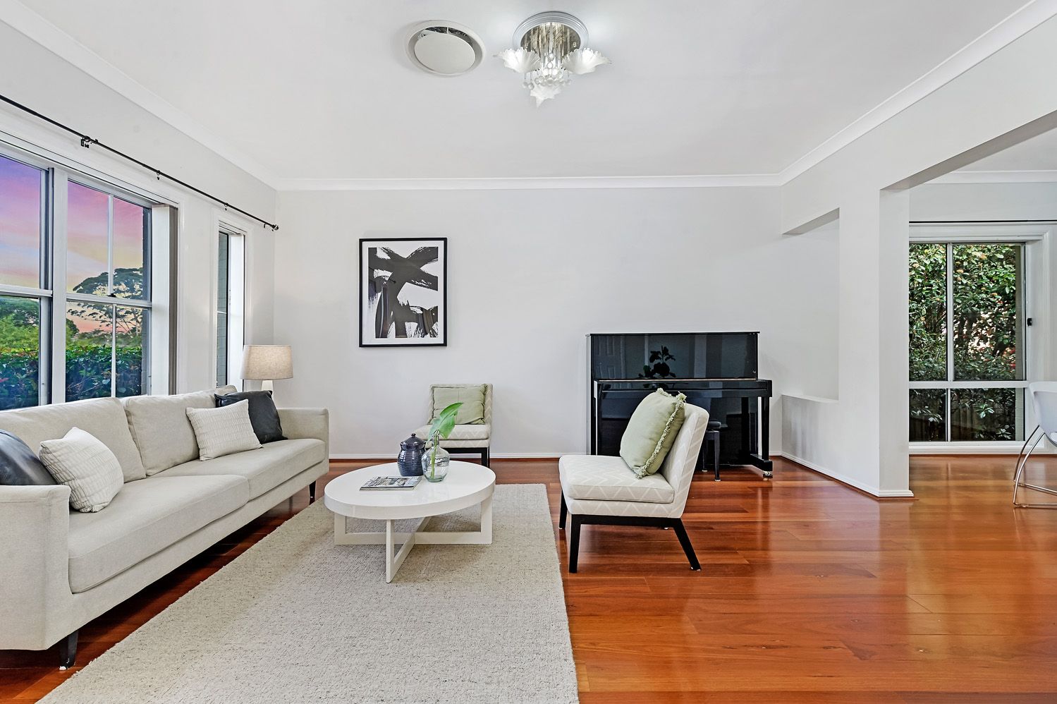 19 Livingstone Way, Thornleigh, Thornleigh - Thumbnail 3