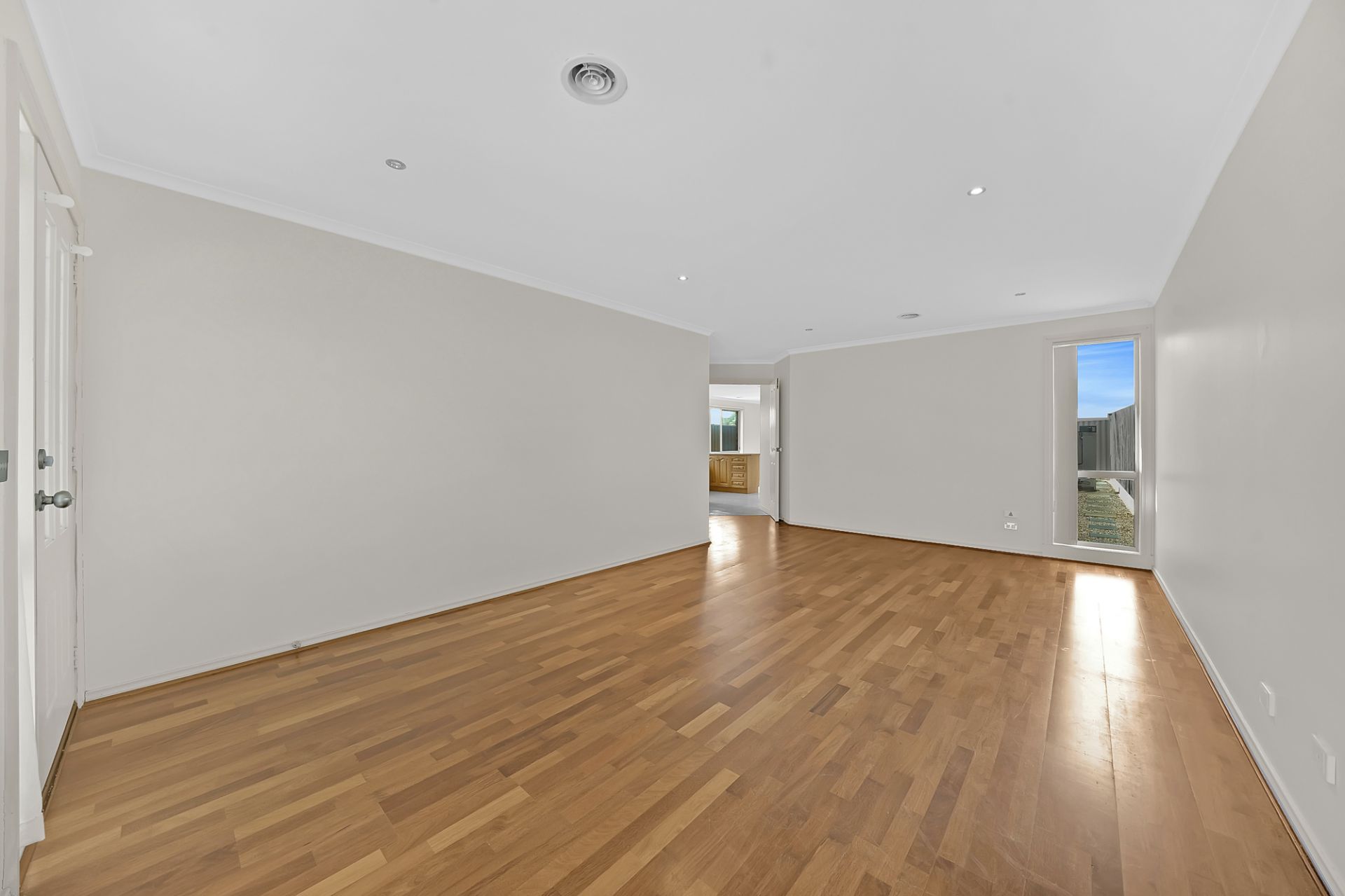 Charming Family Home in Mill Park