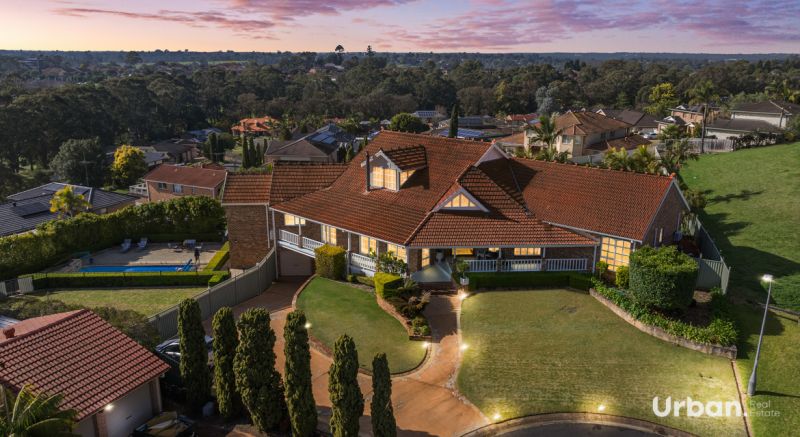 17-19 Somercotes Close