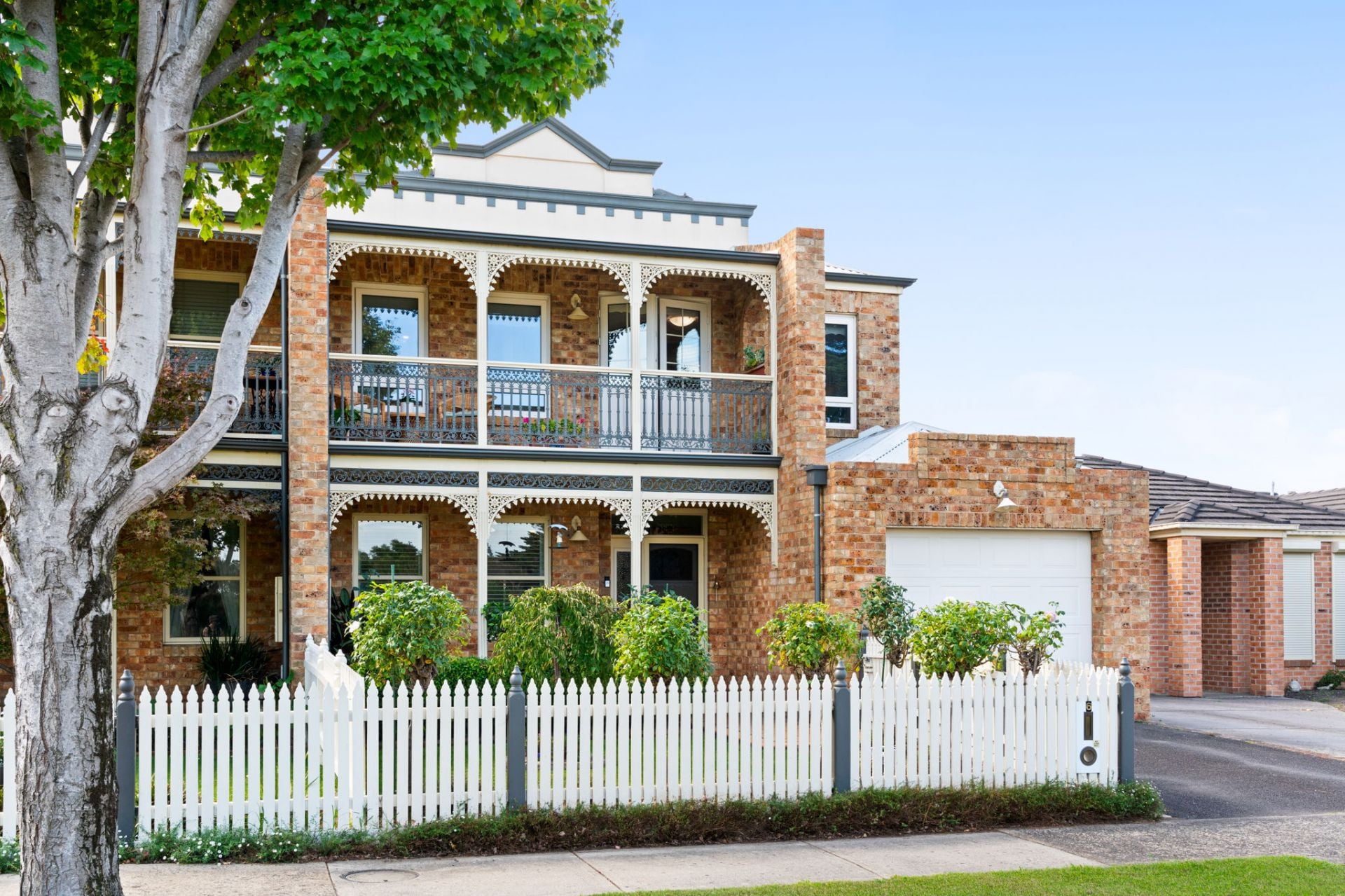 6 Brodie Mews, Beaconsfield VIC, Beaconsfield - Thumbnail 2