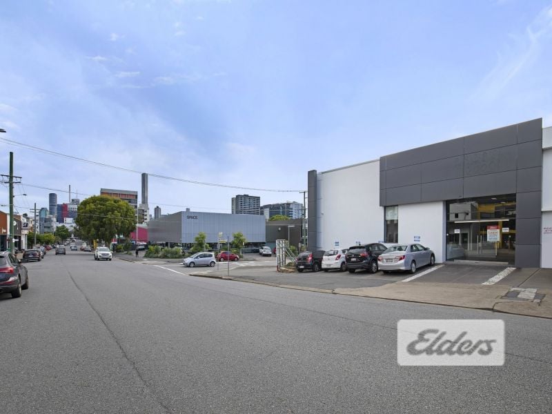 Ground/32 Doggett Street, Newstead