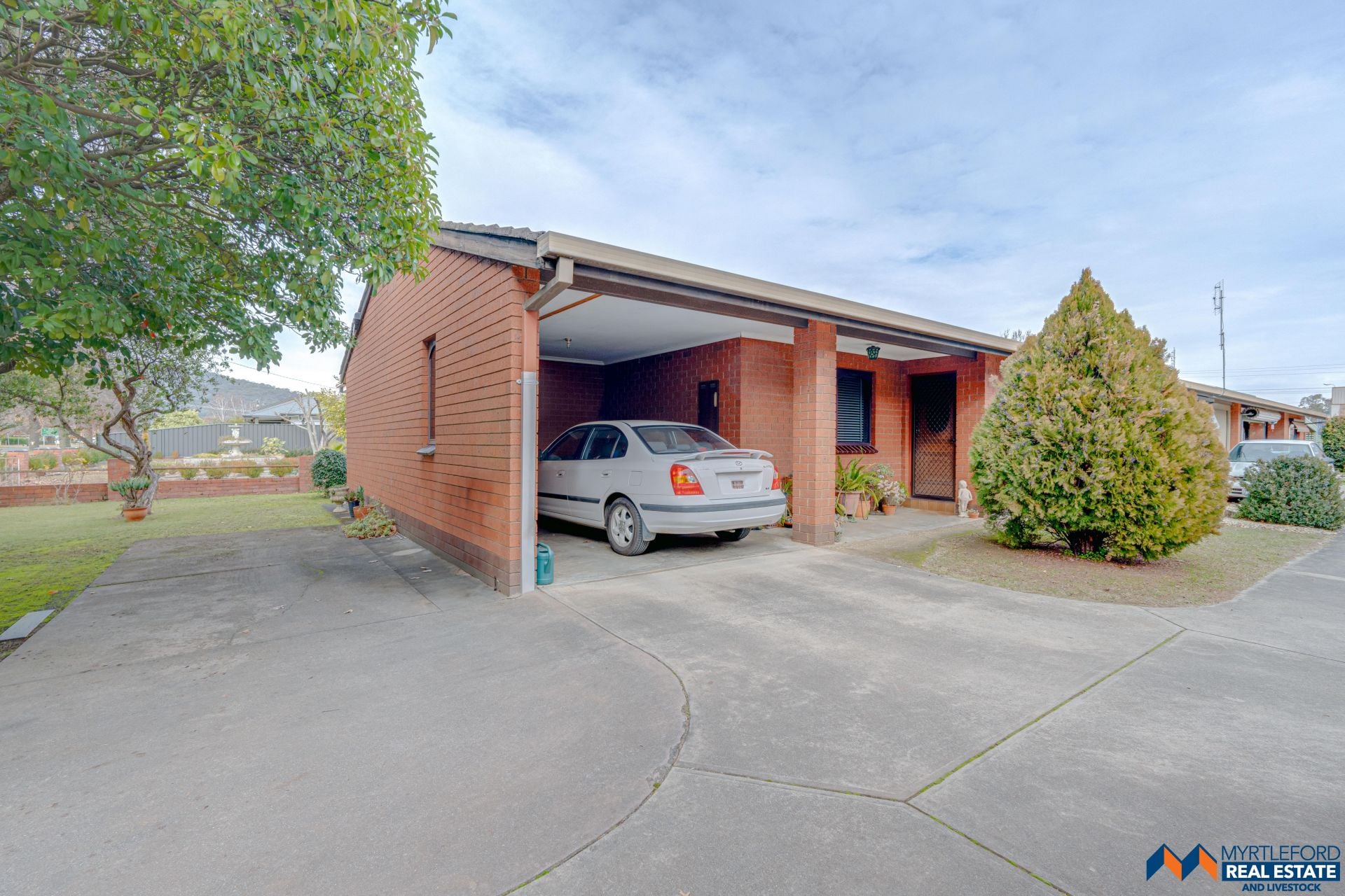 1/187 Myrtle Street, MYRTLEFORD, Myrtleford - Thumbnail 2