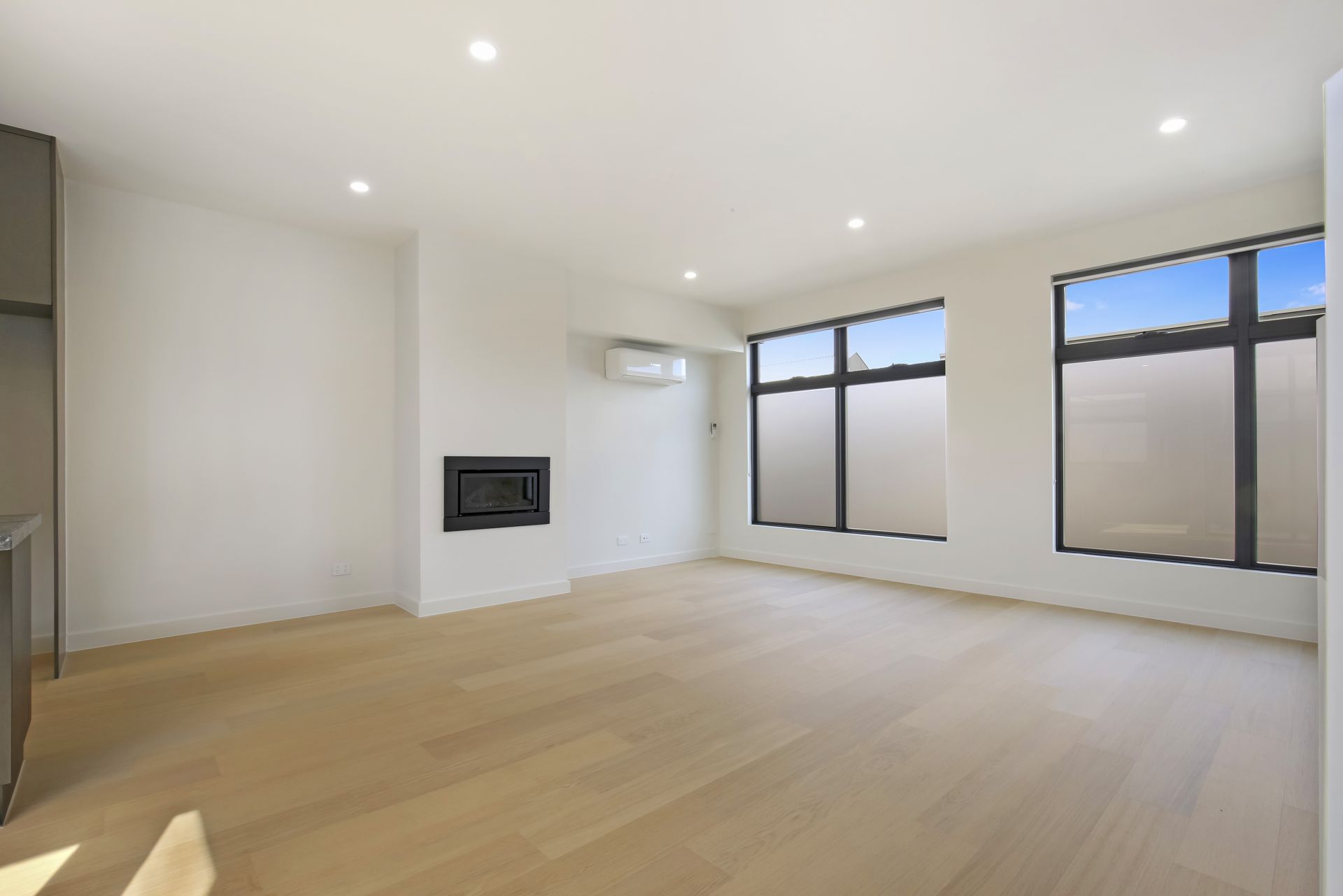 Architecturally Designed Tri-Level Townhouse