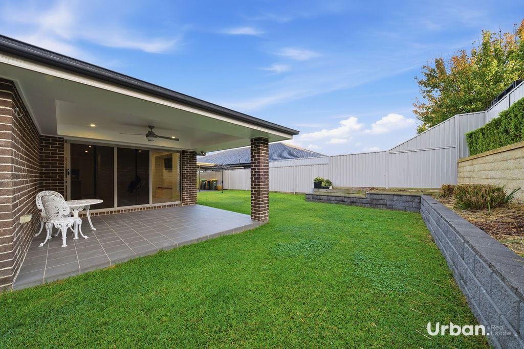 Oran Park 15 Matich Place