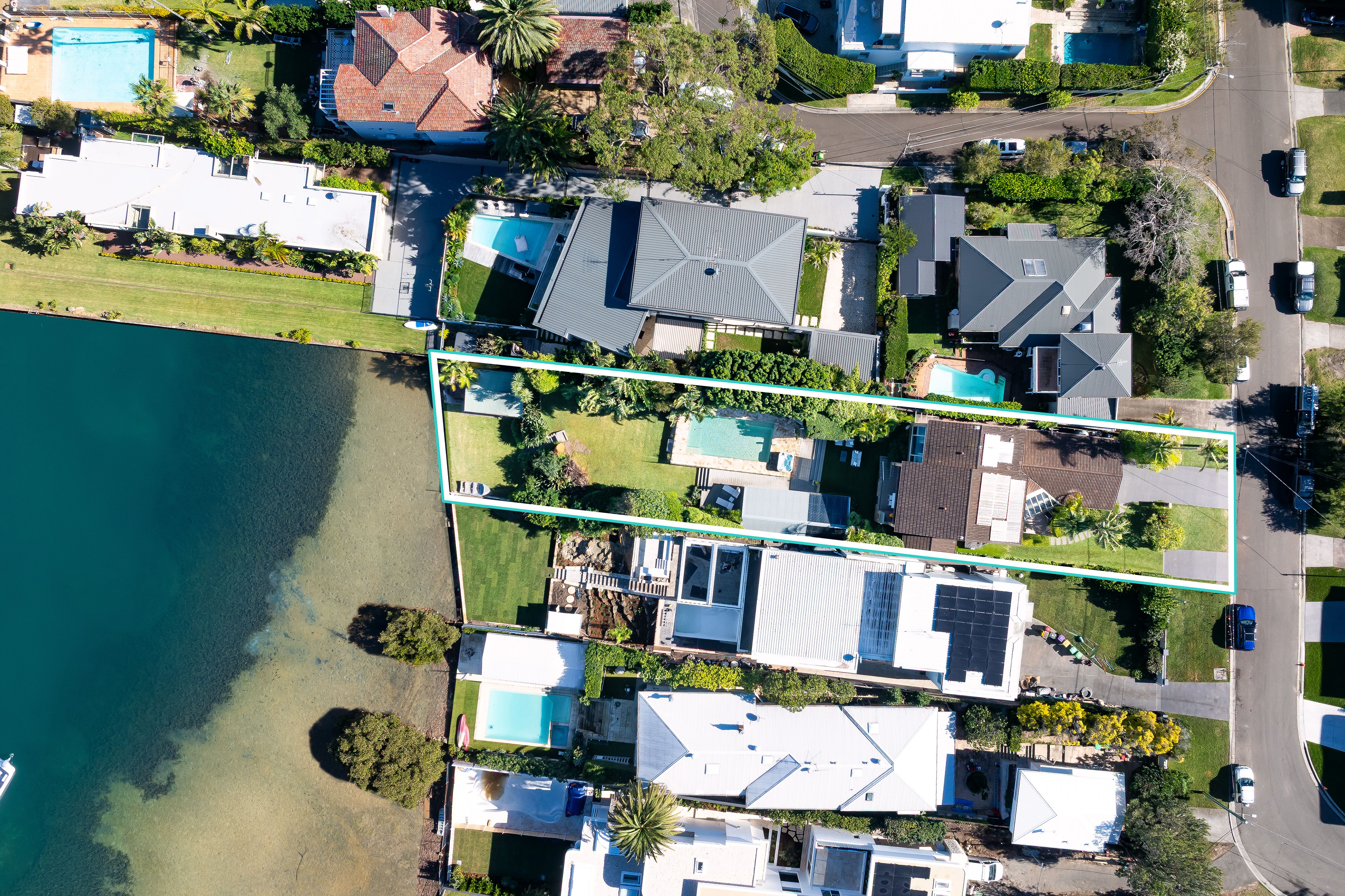 16 Willaburra Road Burraneer 2230