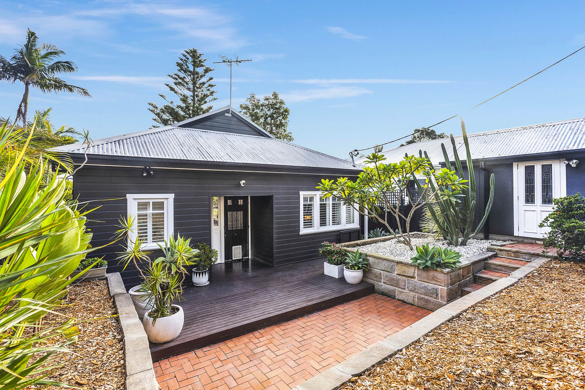86 Matson Crescent, Miranda, Miranda - Thumbnail 3