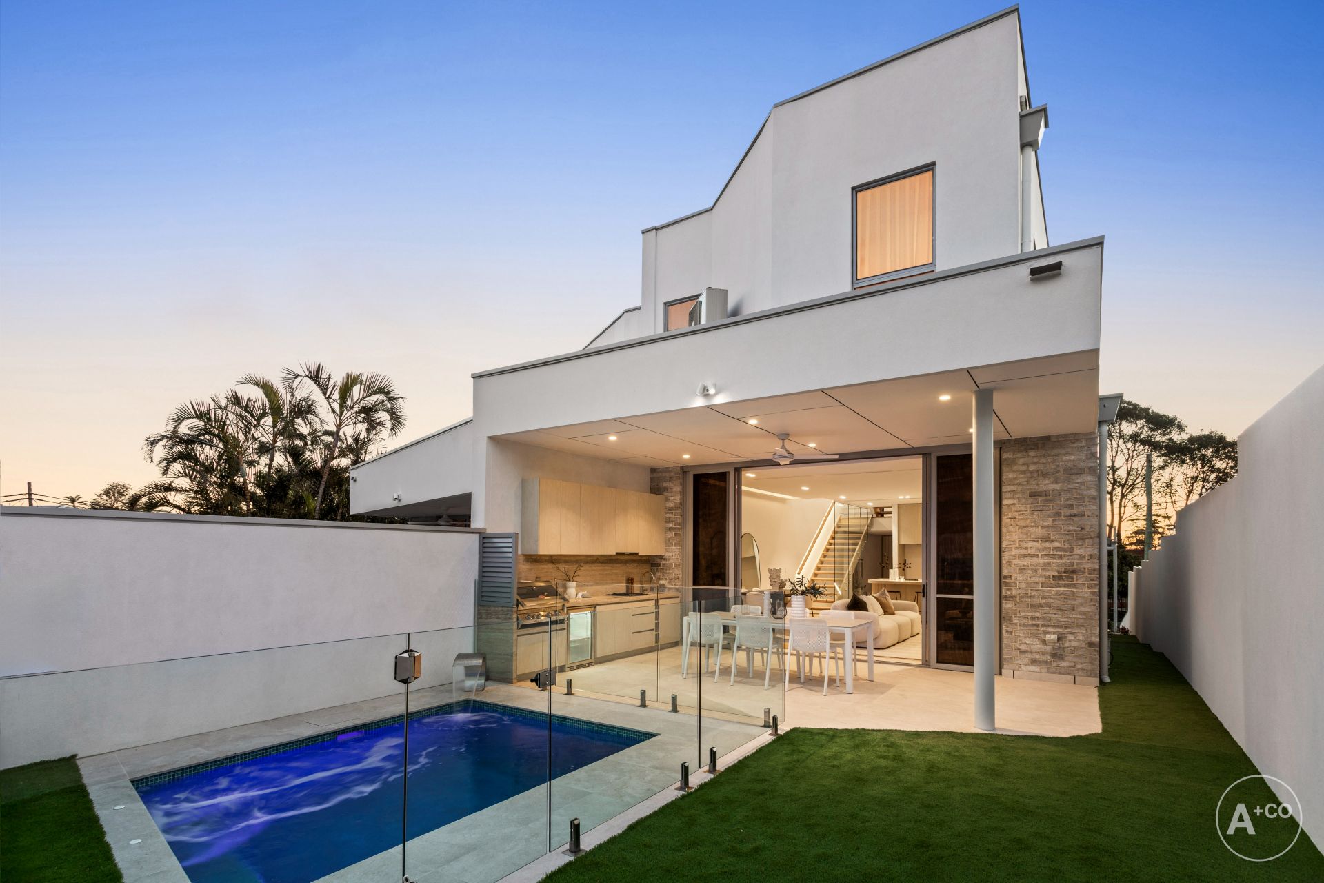 23 Carnegie Circuit, CHIFLEY, Chifley - Thumbnail 2