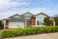 18 Longview Road, Warragul VIC