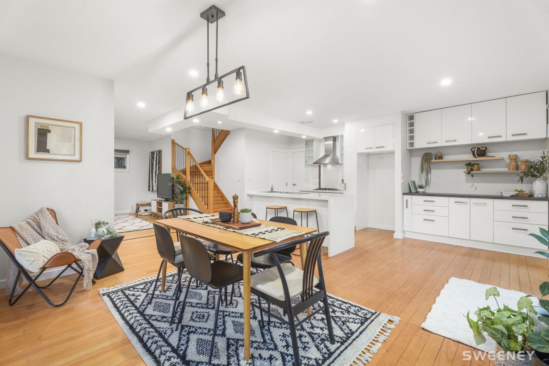 27 Paproth Grove, Altona North - Thumbnail 2
