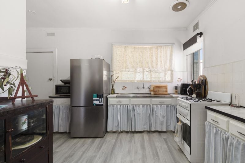 33 Ruby Street, Preston