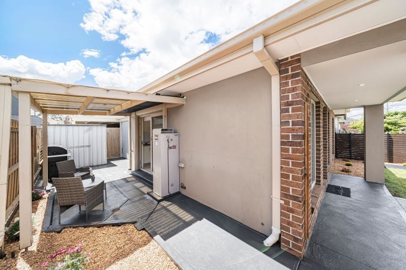 1/6 Dickens Street, Lalor
