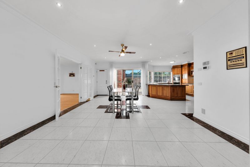 4 Healey Drive, Epping