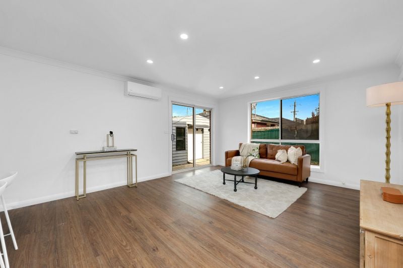 303 Oriel Road, Heidelberg West