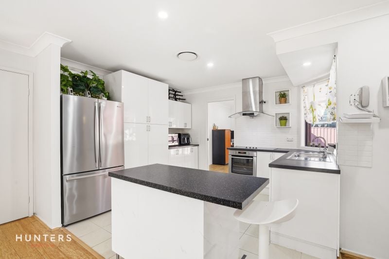 8 Bells Road, Oatlands