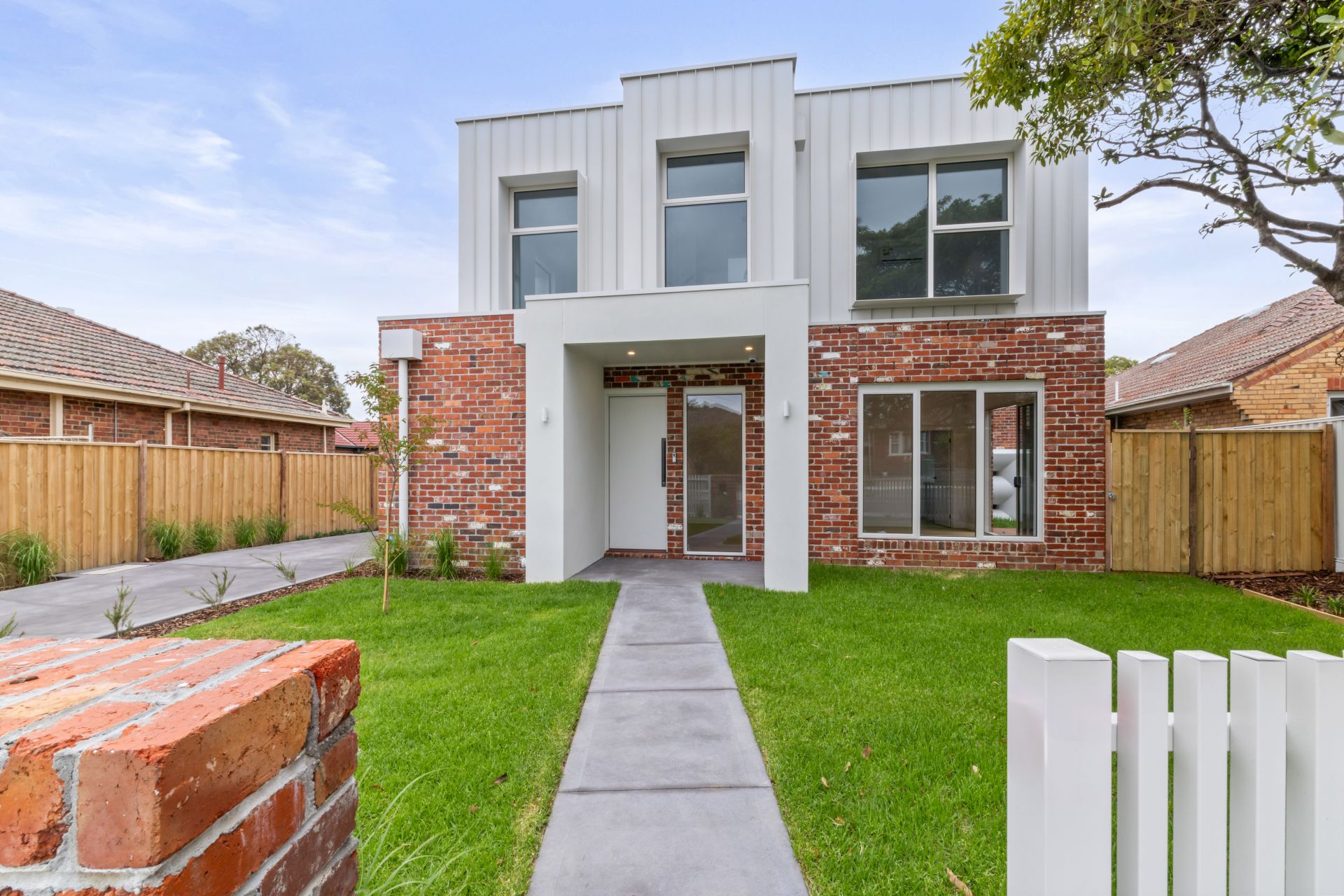 Simply Stunning Three-Bedroom Townhouse
