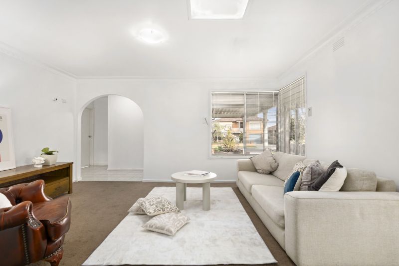 42 Kiama Drive, Lalor
