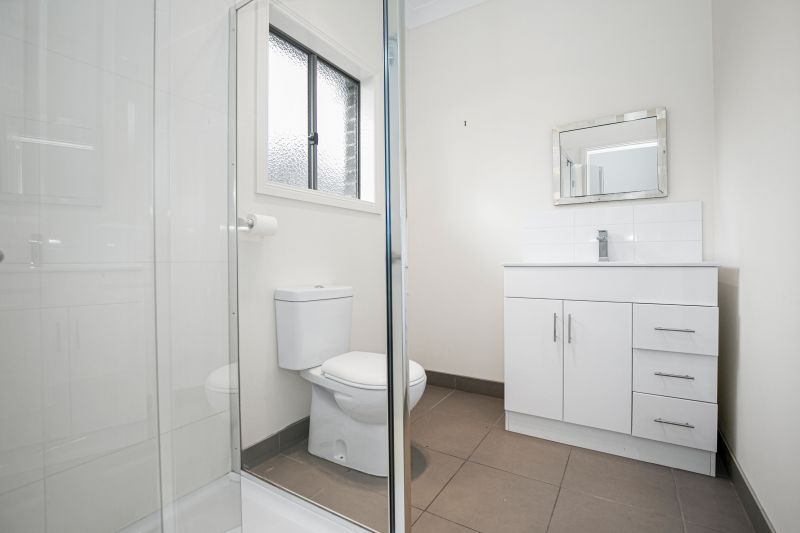 3/2 Hamilton Court, Lalor