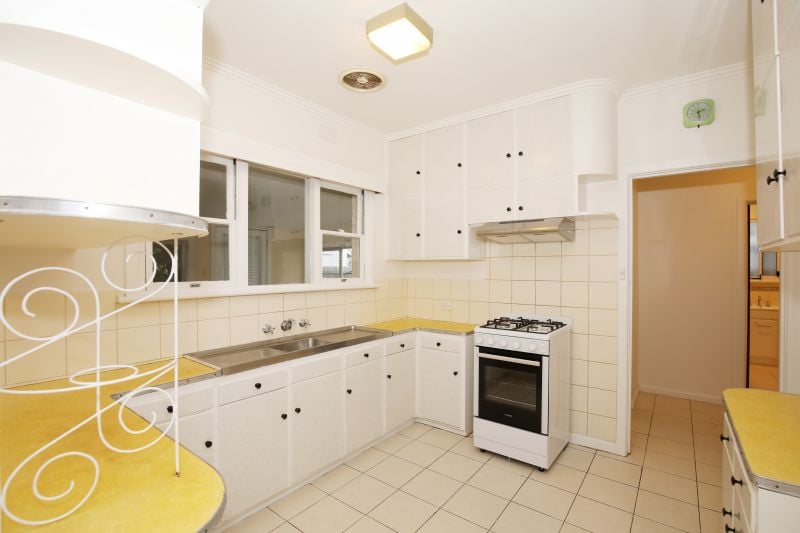 14 Spratling Street, Reservoir