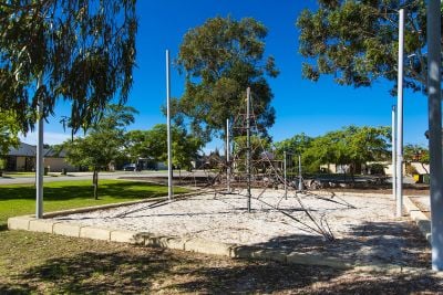 4/7 Bologna Garden, Aubin Grove