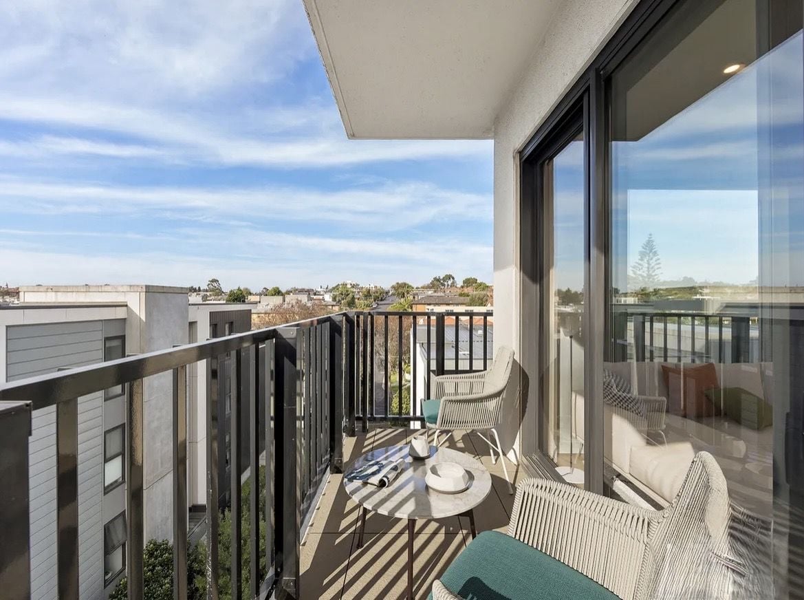 Brunswick Beauty with Light, Space & Views