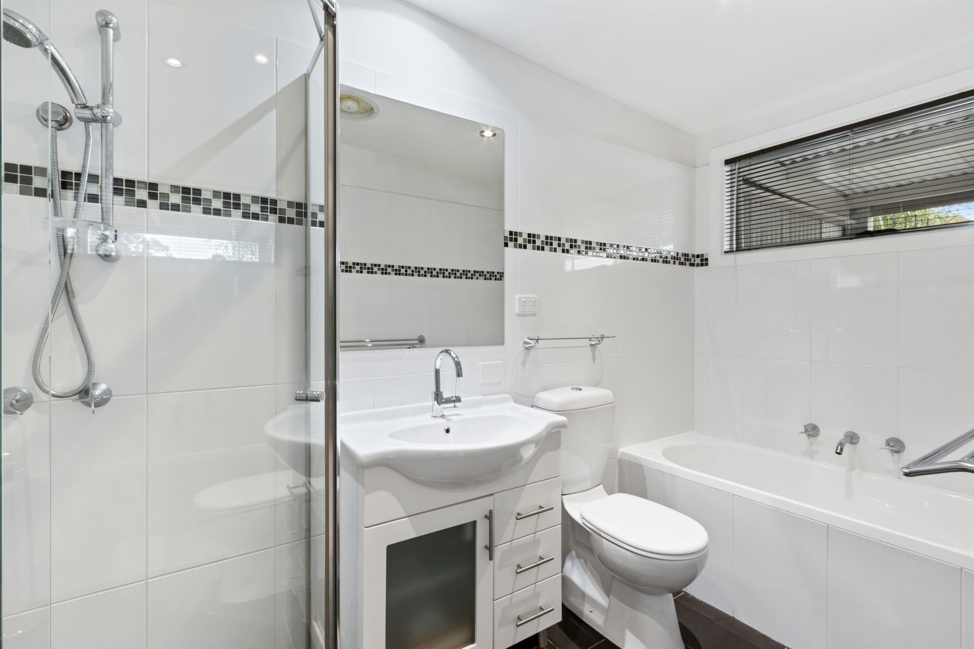 Well Presented House in Premium Locale