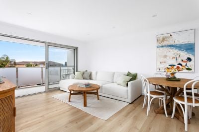 Narrabeen - 6/10 Mactier Street