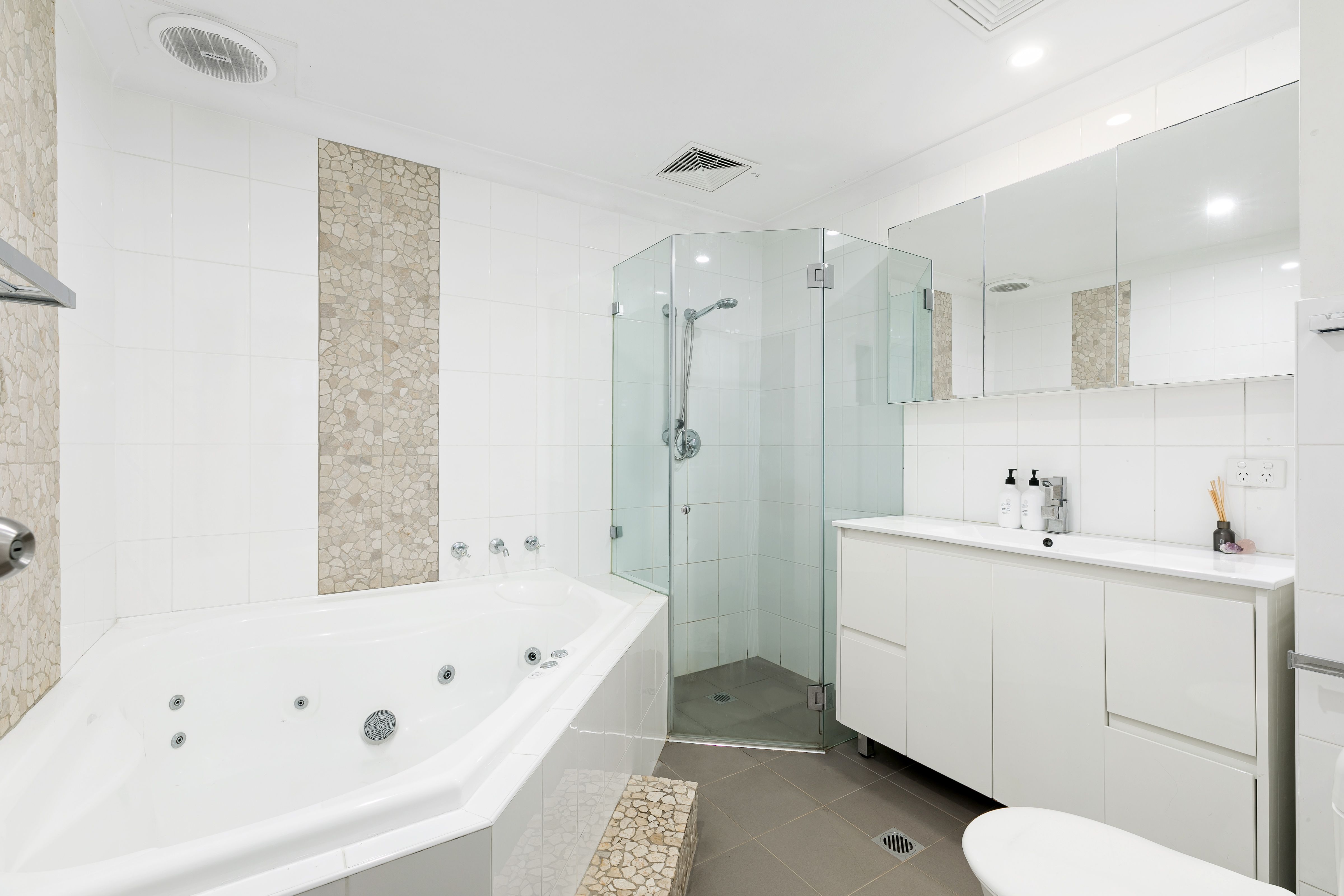 4/11-13 Waratah Street, CRONULLA, Cronulla - Thumbnail 4