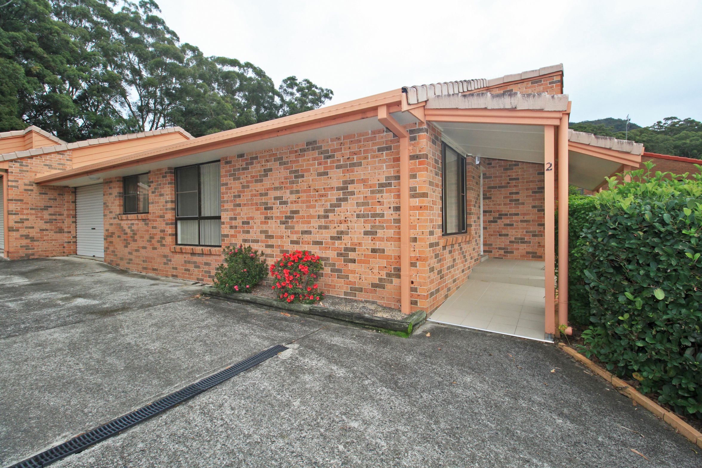 2/7 Gow Place, LAURIETON NSW 2443
