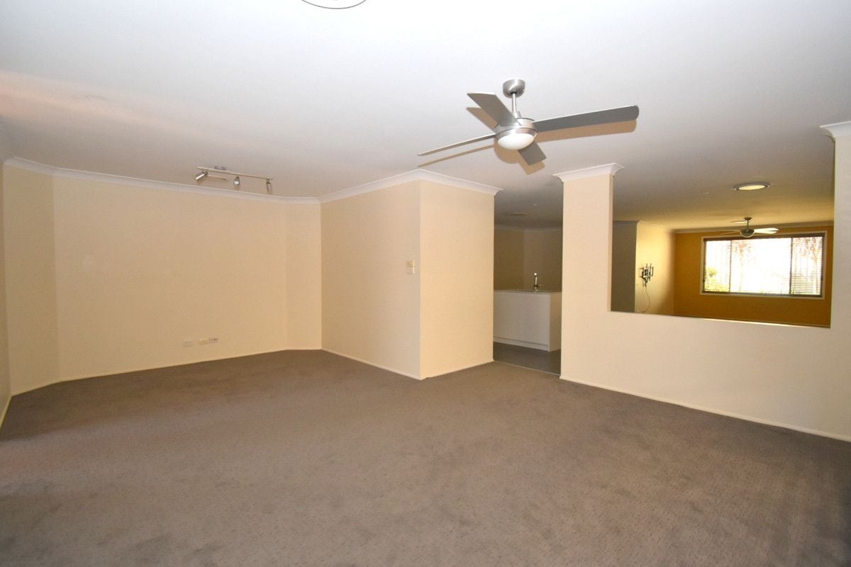 1 Curtin Place, Narellan Vale, Narellan Vale - Thumbnail 8