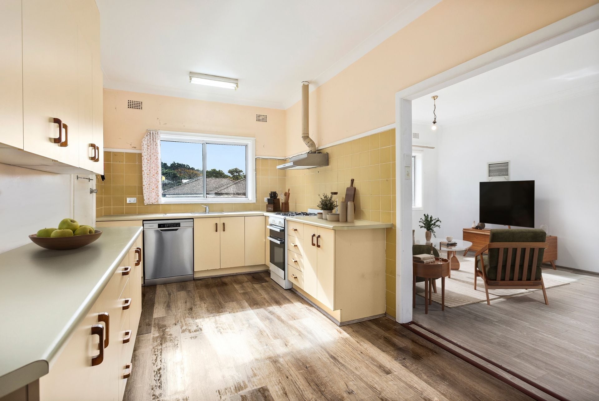 10 Cassian Street, Keiraville, Keiraville - Thumbnail 4