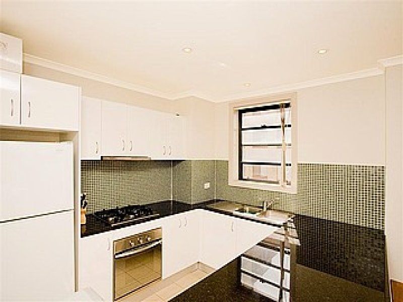 303/21-25 Urunga Parade, MIRANDA, Miranda - Thumbnail 3