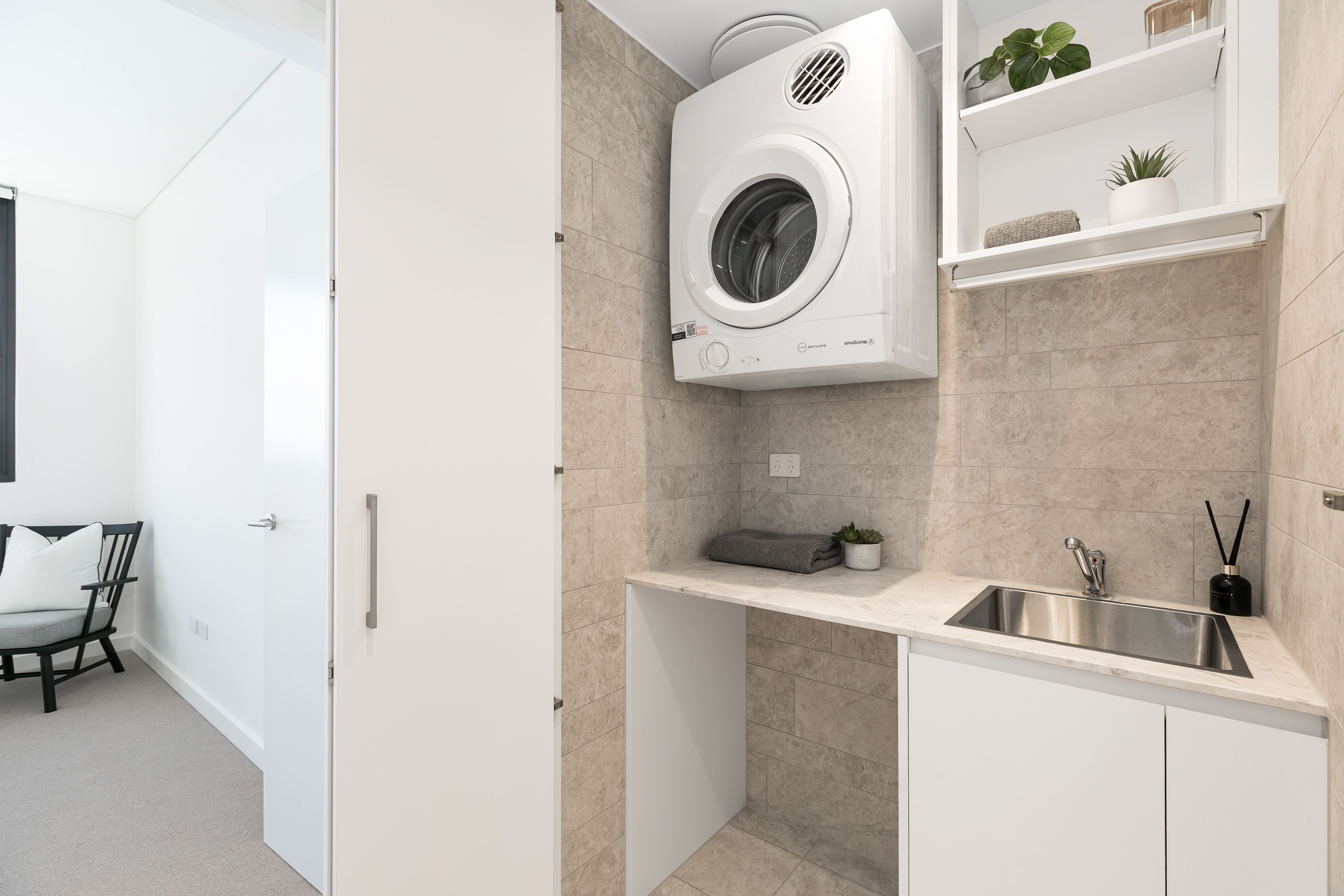 301/SAFIRE 80 Ramsgate Road RAMSGATE 2217