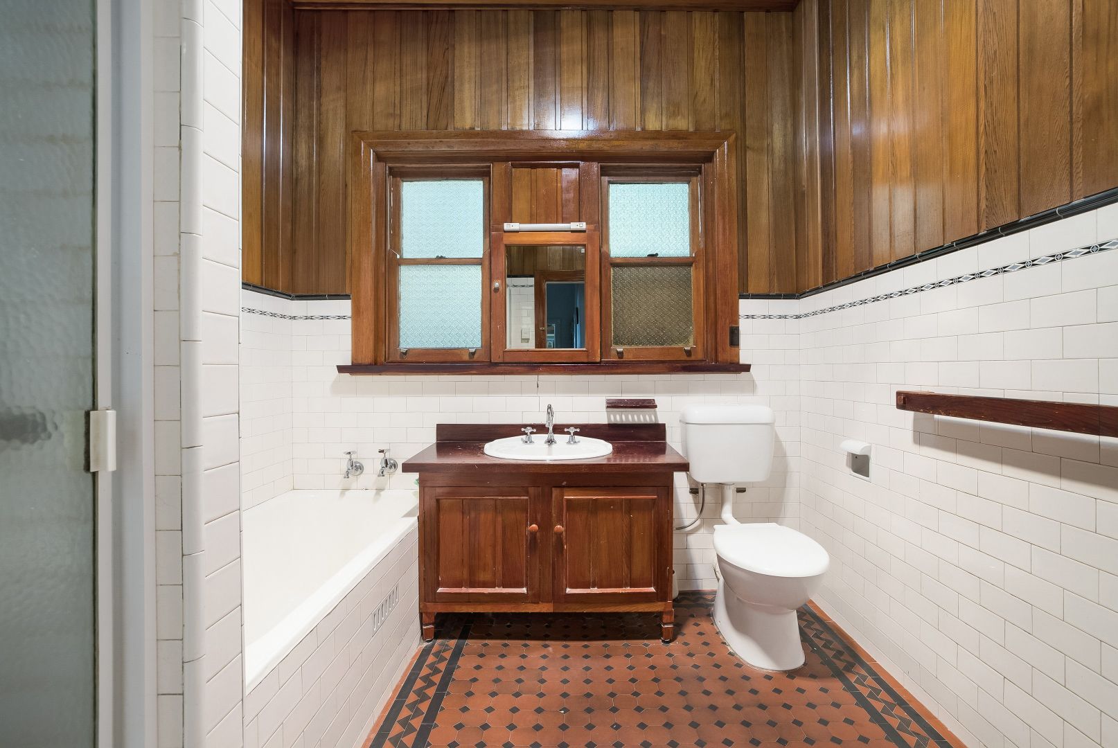 2 Lovat Avenue, Earlwood NSW